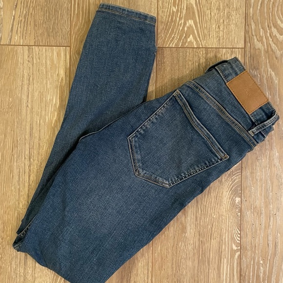 Zara Skinny Jeans - Picture 5 of 5